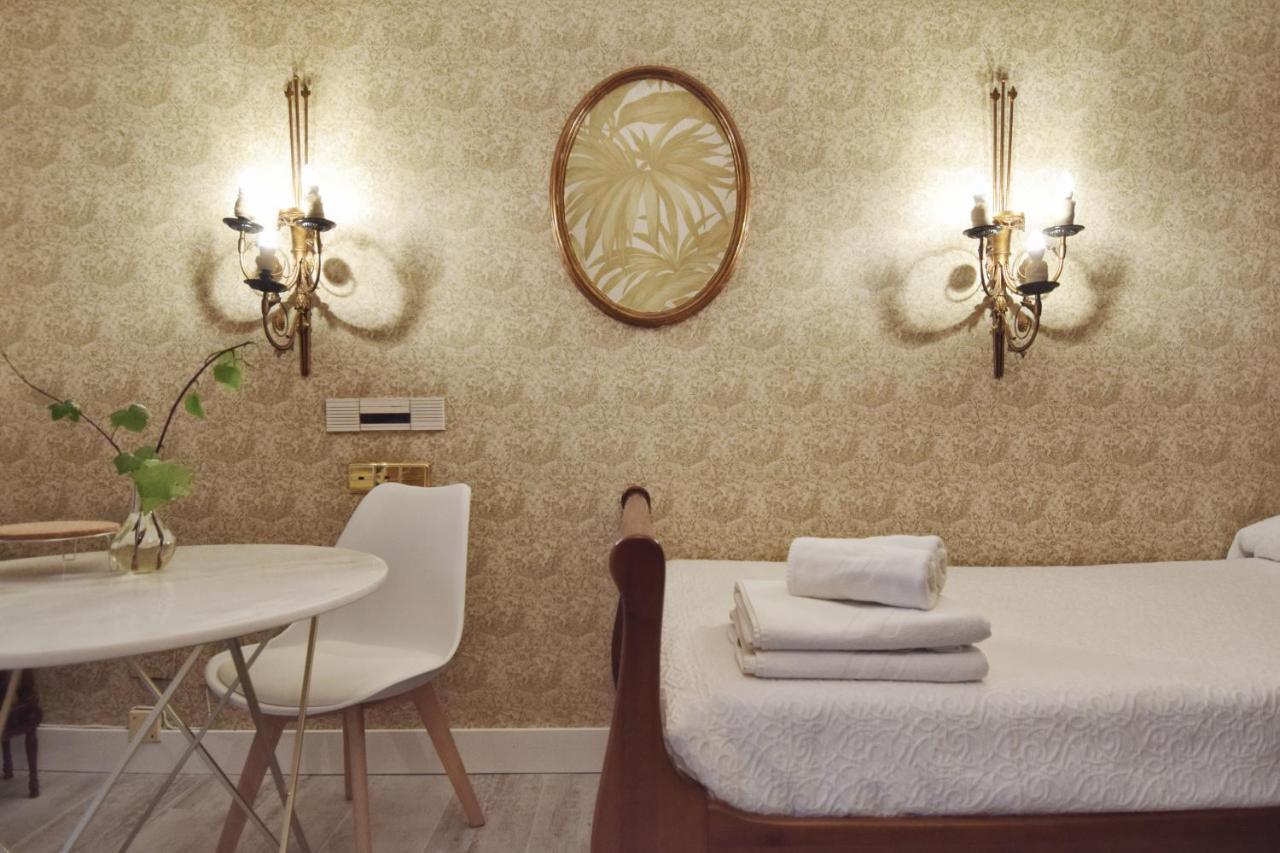 Apartamentos Maria Luisa Бургос Экстерьер фото