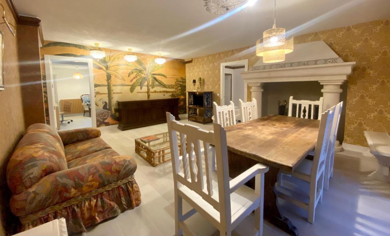 Apartamentos Maria Luisa Бургос Экстерьер фото