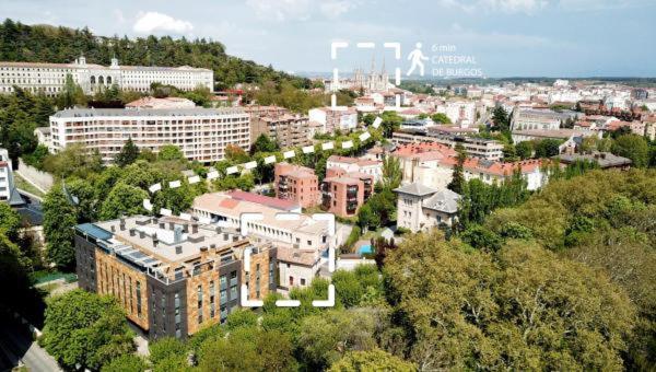 Apartamentos Maria Luisa Бургос Экстерьер фото